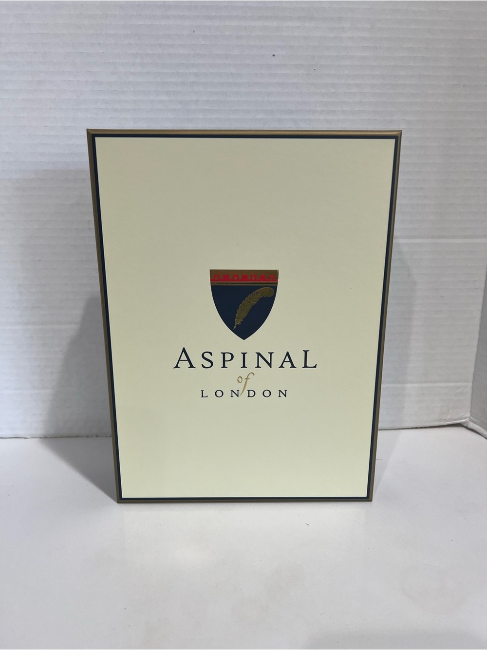 Aspinal of London Gift Box Size 10" x 7" x 2-1/3" New/excellent condition